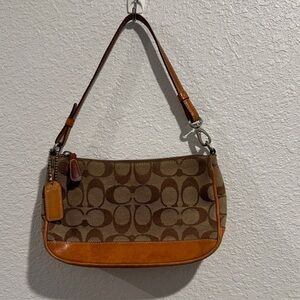 Coach 6094 signature Demi